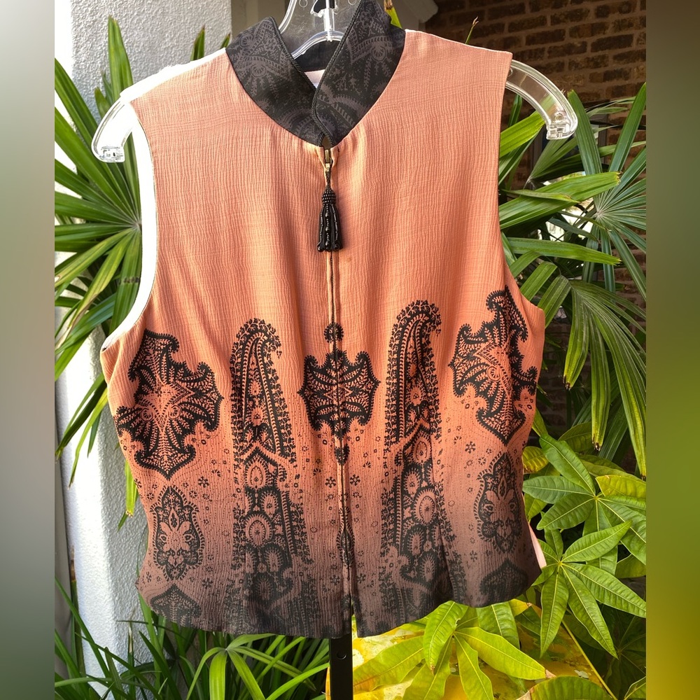 Tapp New York Ombre Vest